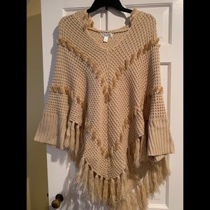 Dress Barn Warm Poncho With Hood and Sleeves L/XL